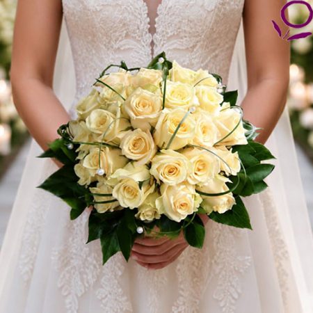 Roses and Pearls (HB05)